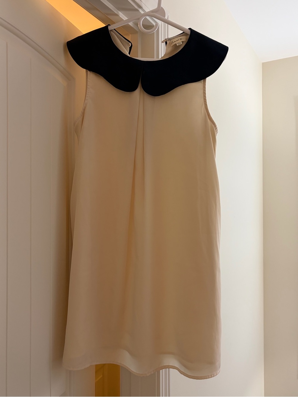 Comme Toi Black/Cream Dress with Collar